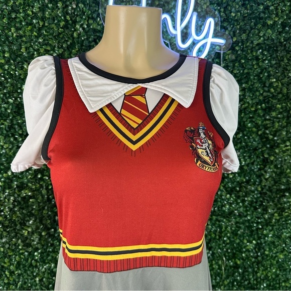 Harry Potter Gryffindor Deluxe Fit & Flare Dress Halloween Costume, Adult S/M - Picture 7 of 12